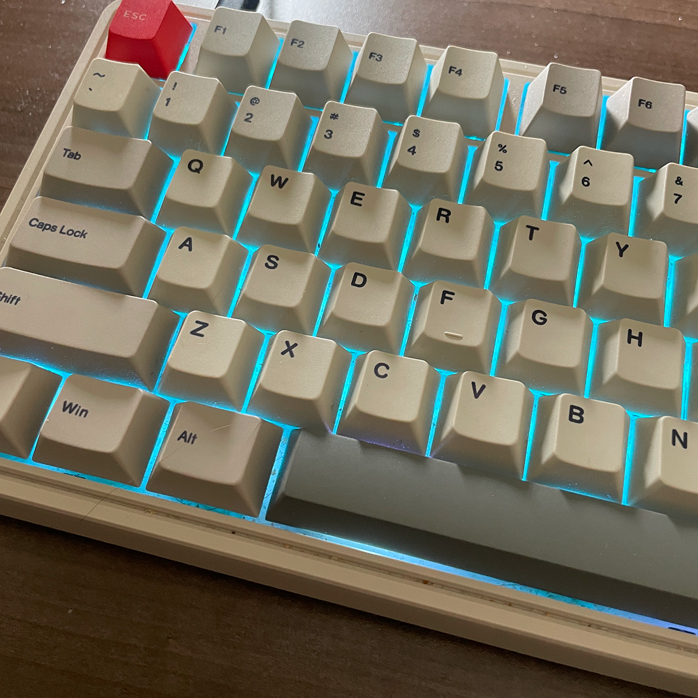 description<br><audio controls src='/audio/keyboard.mp3'></audio>